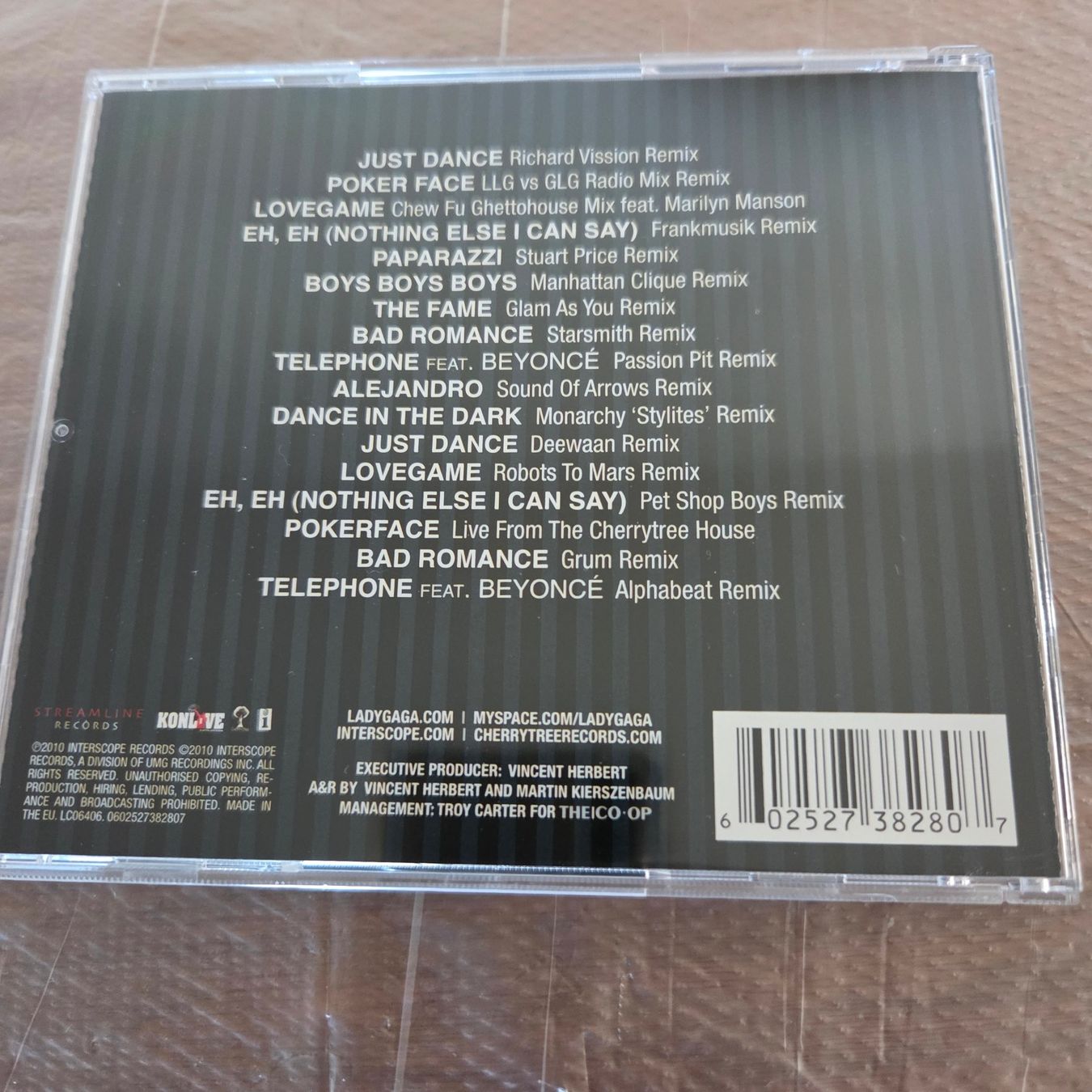 CD: Lady Gaga - The Remix - CD – Nuovo (secondo la descrizione) da Olten venduto da clayrout 1