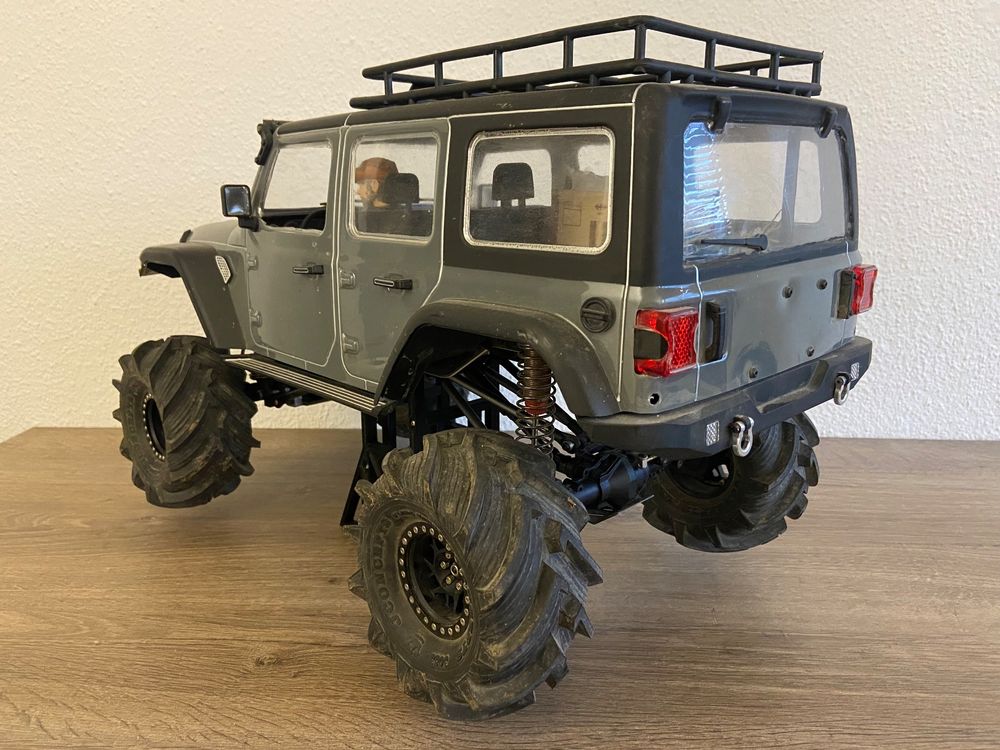 Absima Yucatan mit Axial SCX6 Brushless Motor Crawler Sherpa (Gebraucht ...