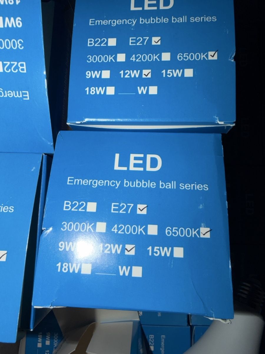 Lampade: 65LED Notfall-Glühbirne E27 15W 6500K neu – Nuovo (secondo la descrizione) da Weggis venduto da Doris 3