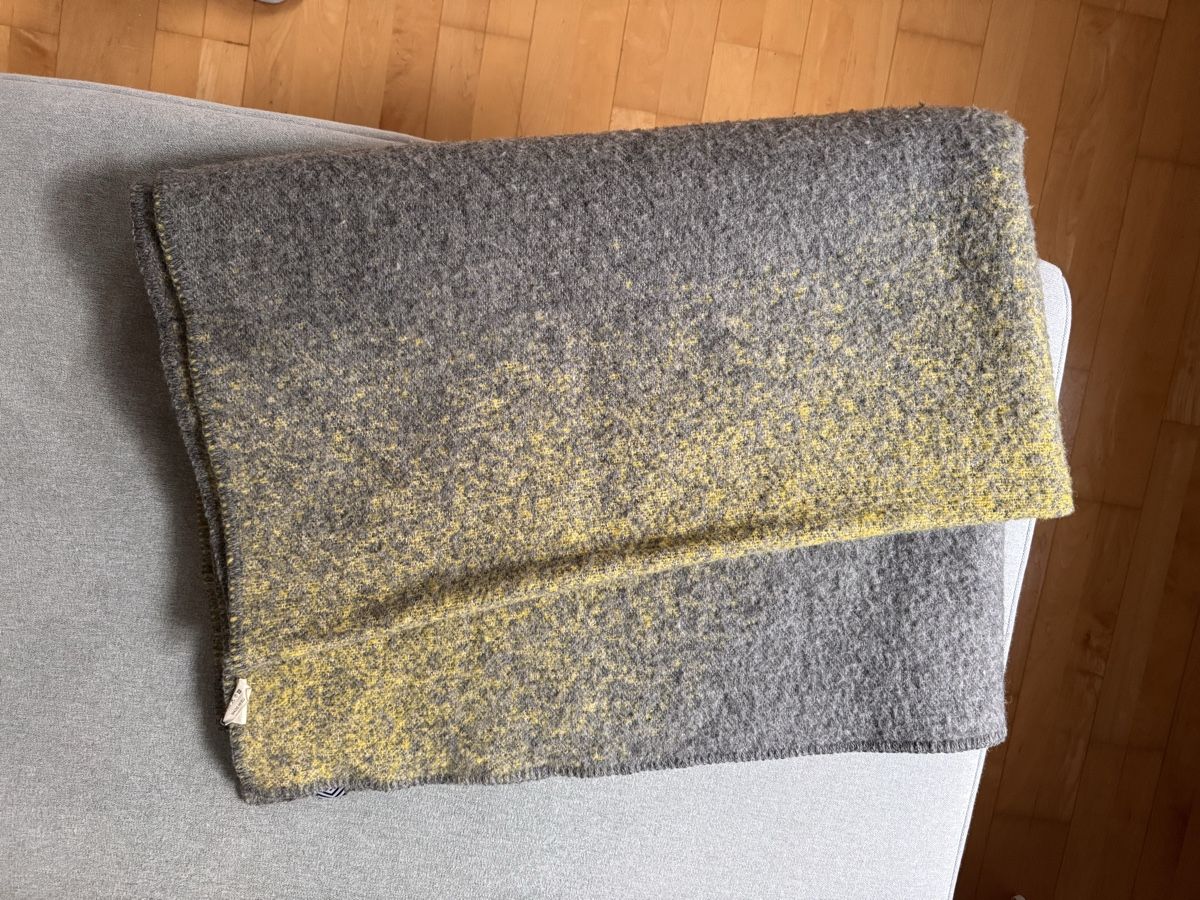 Coperte: Wolldecke ZigZagZurich – Nuovo (secondo la descrizione) da St. Gallen venduto da Raqualele 3