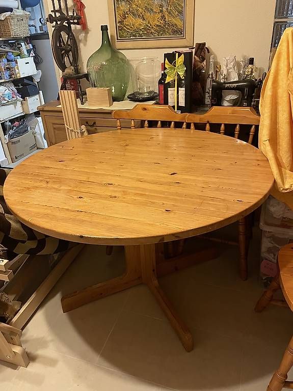 Tables: Tavolo rotondo  – D'occasion à Olten par fra_82zs