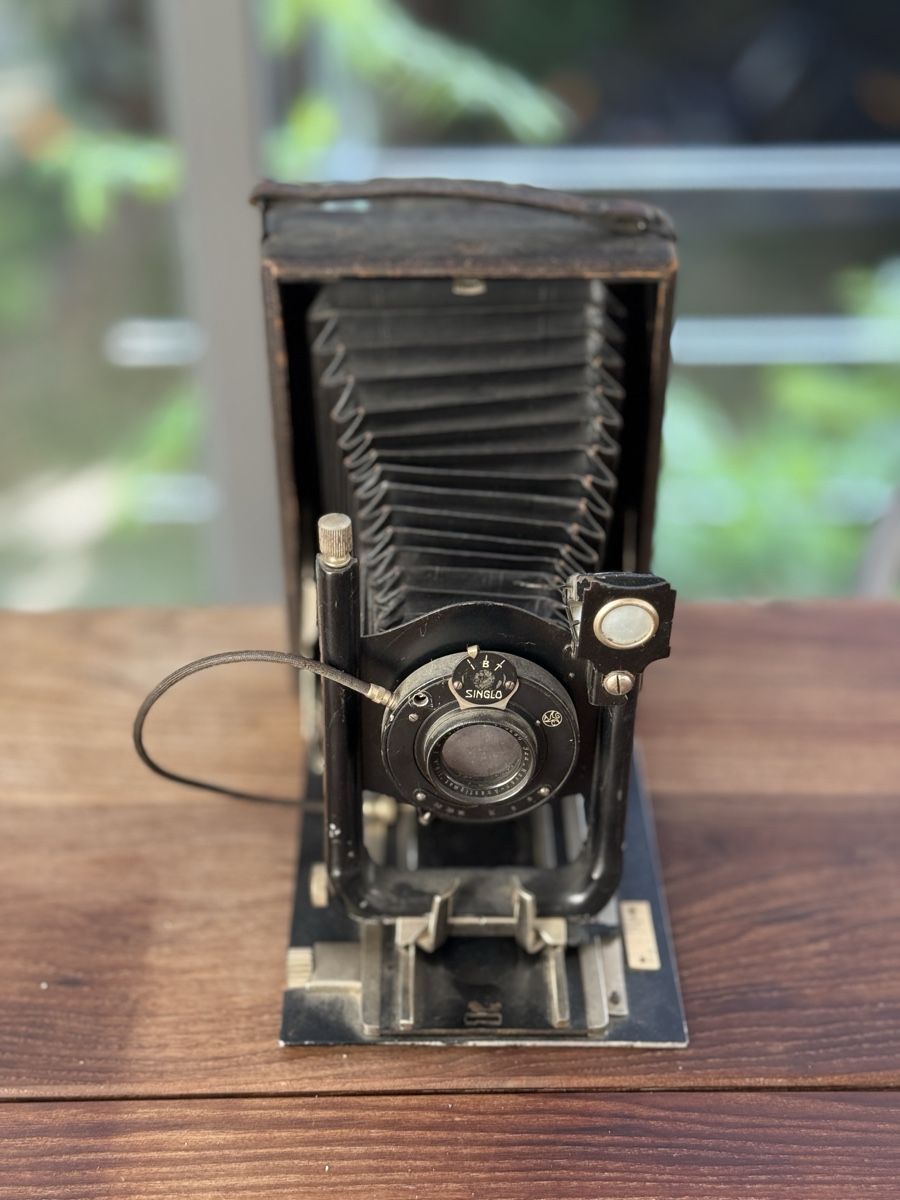 Appareil photo: Antique Folding Plate Camera with Singlo Shutter – D'occasion à Commugny par semamonfrinoli