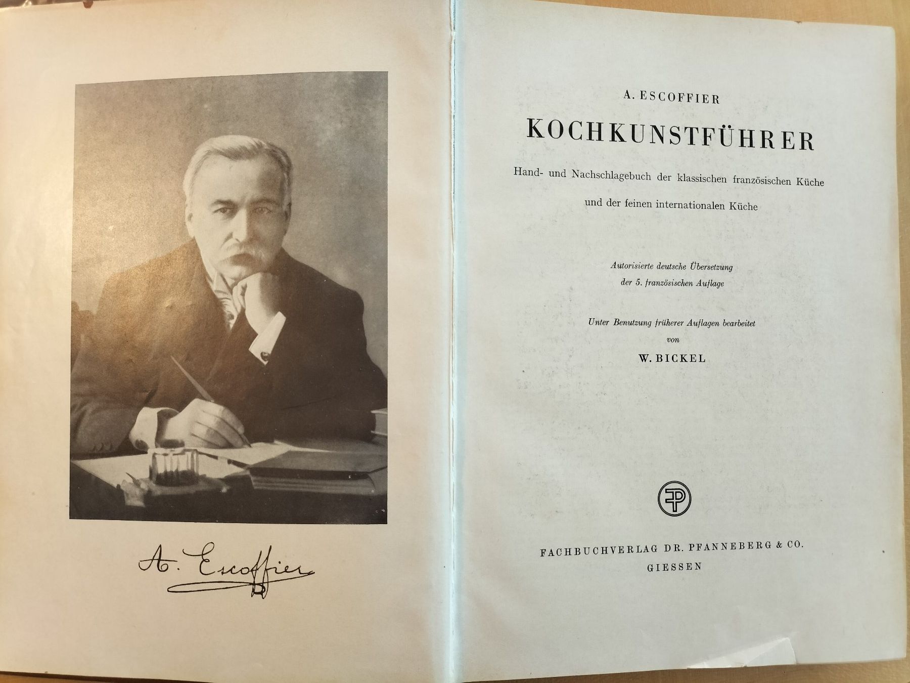 Libri: Kochkunstführer von A. Escoffier deutsche Ausgabe – Usato da Schaffhausen venduto da Bbbaloo 1