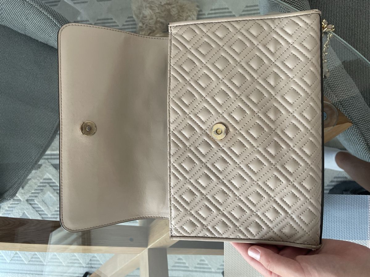 Taschen für Damen: Tory Burch Fleming Ledertasche Beige guter Zustand – Gebraucht aus Monte Carasso von alu_cf8g 5