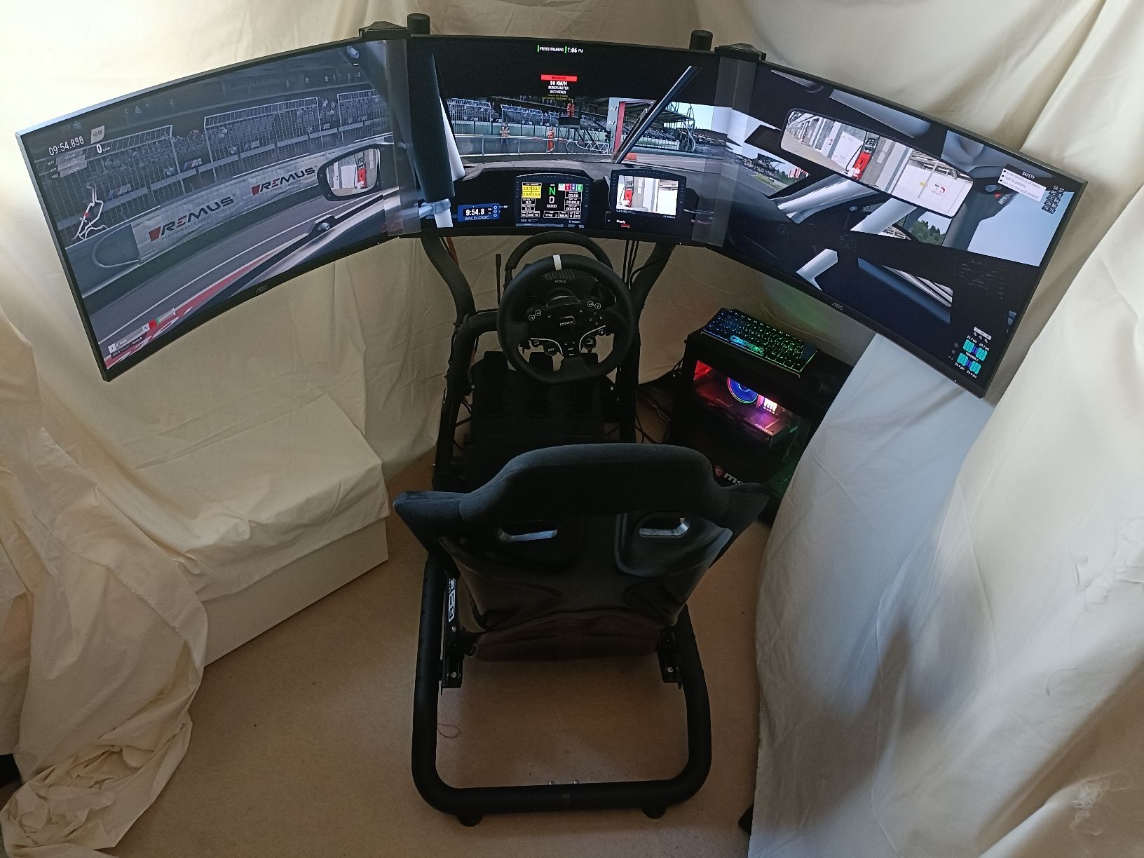 Moza Racing Manettes: Moza Sim Rig mit PC – D'occasion à luzern par Kurtibusbus