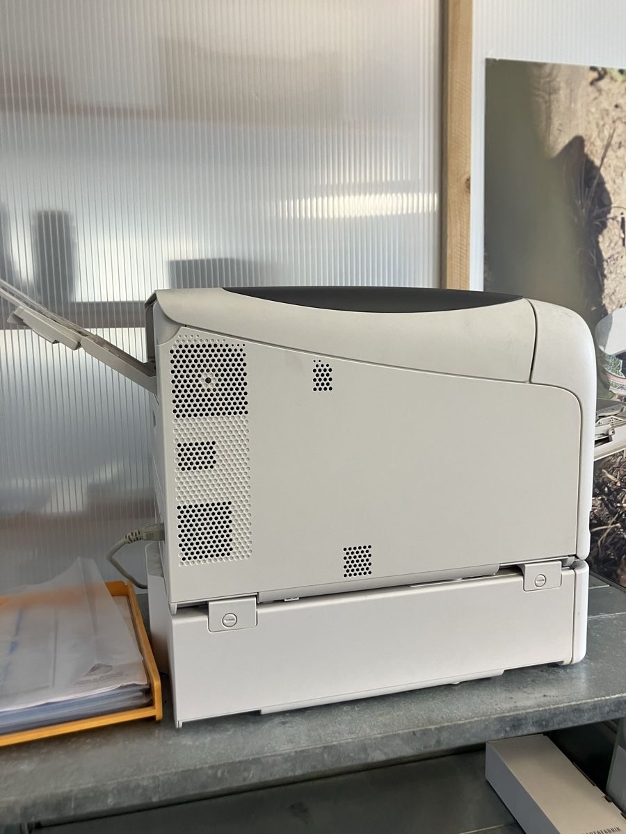 Oki Stampanti: Oki Drucker C823 – Difettoso da Zürich venduto da mimiflo 1