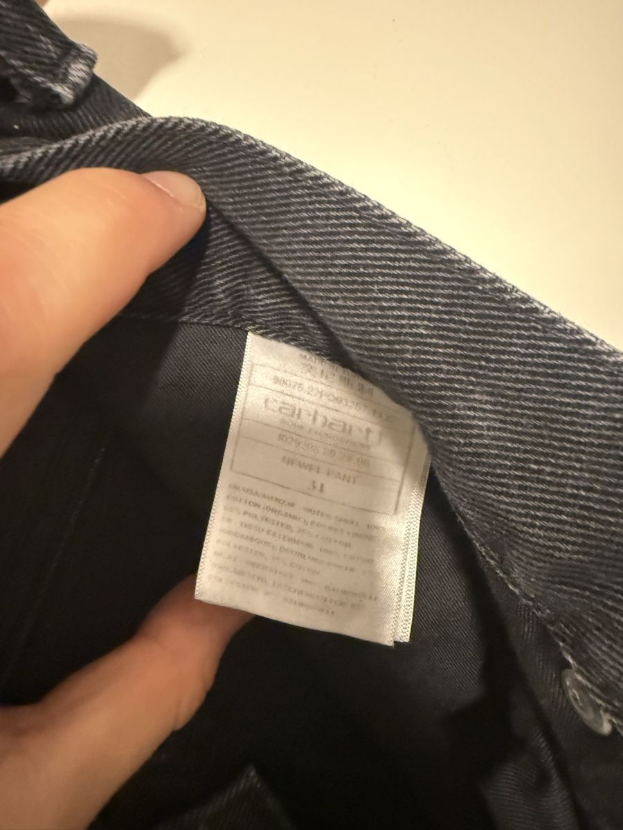 Carhartt Jeans: Carhartt Newel Pant – Usato da Bern venduto da Tottigoal1 2