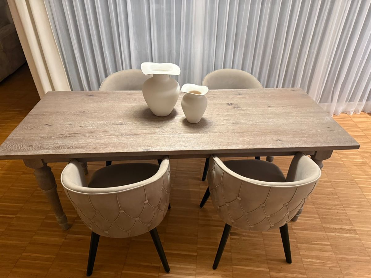 Tavoli: Esstisch mit Gratis Stühle – Usato da Gebenstorf venduto da kri_7jfs