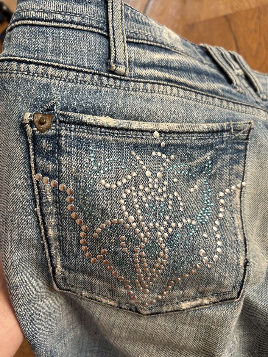 Jeans: Jeansshorts Damen Grösse 26  mit Steinen – Usato da Rodersdorf venduto da gstaad06 2