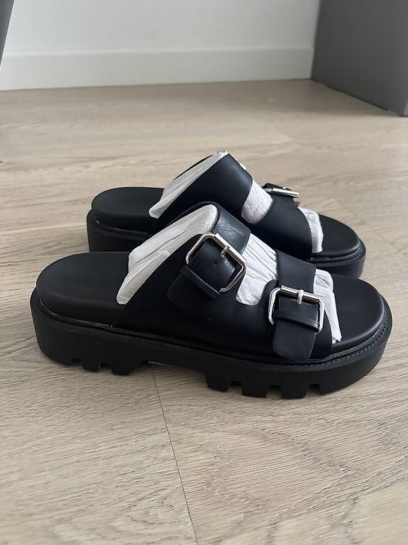Chaussures femmes: Sandali h&m platform  – D'occasion à Mendrisio par yus_gtq7 1