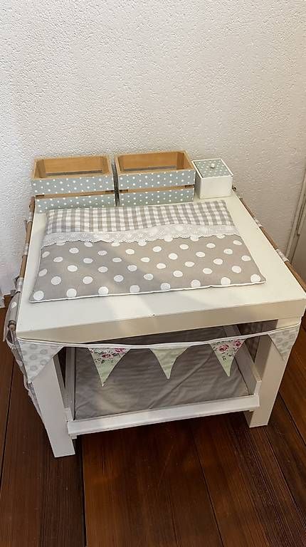 Jouets: Puppenwickeltisch – D'occasion à Amriswil par B-I-J