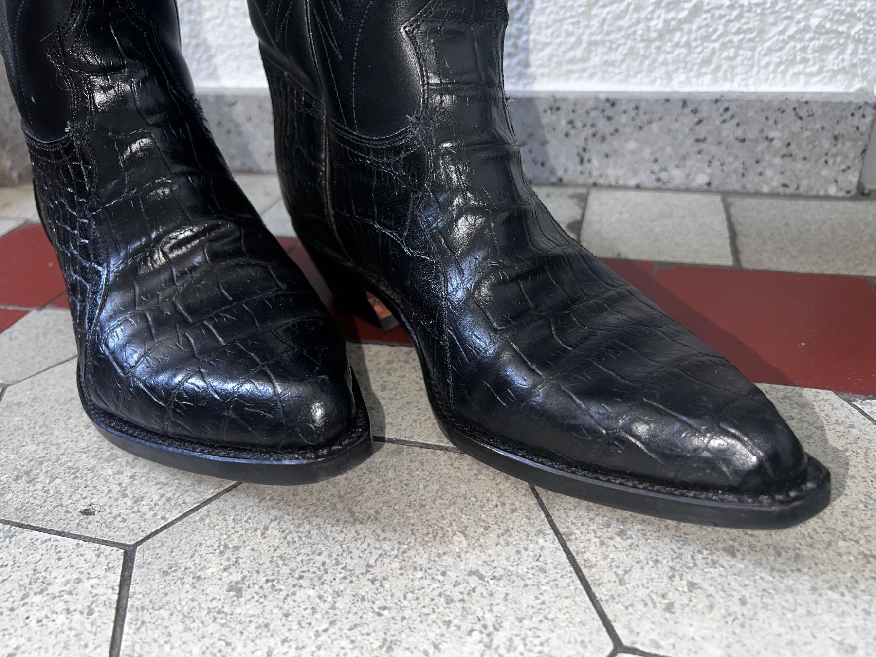 Scarpe da donna: Lederstiefel Gr.38 "Cowboy-Kroko-Style" – Usato da Zürich venduto da Mailfree 1