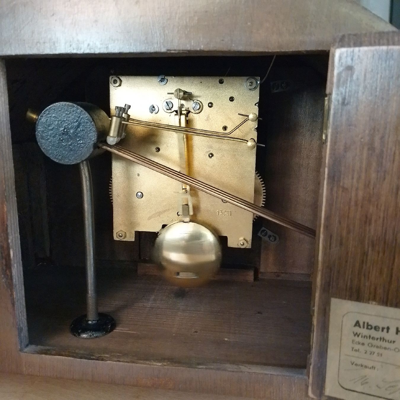 Orologi da terra & Orologi da parete: Buffetuhr ,  Albert Heer Uhrmacher 16. Sept. 1946 – Usato da Schaffhausen venduto da CH8200 1