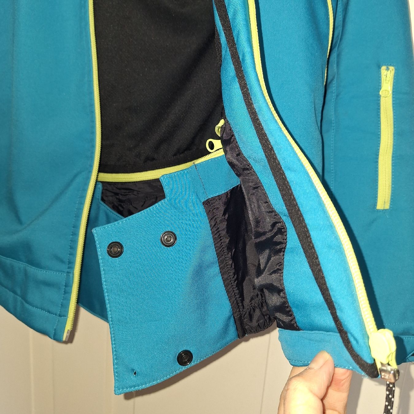 Sherpa Vestes: Sherpa Windjacke türkis,  Gr. S – D'occasion à Winterthur par Goldpipau 1