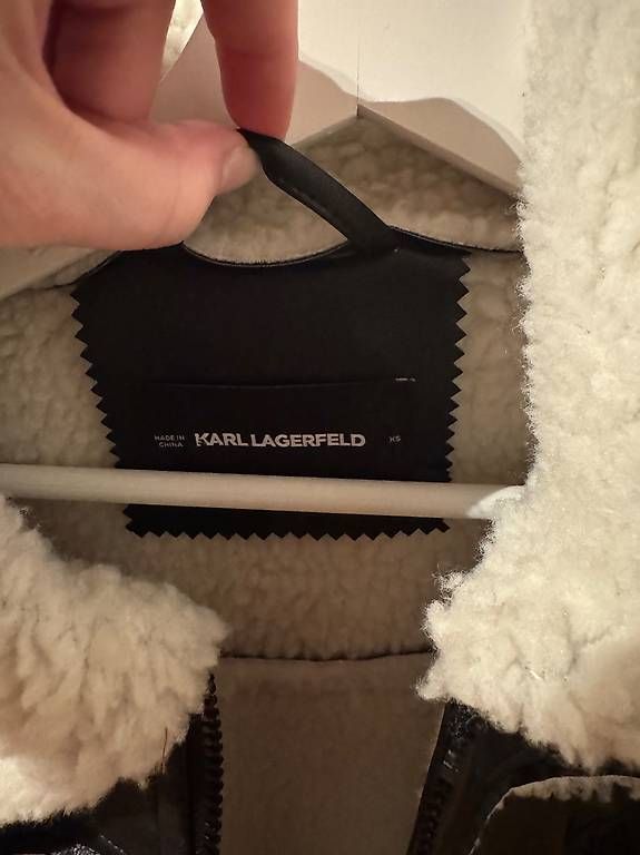 Giacche: Karl Lagerfeld Kunstlederjacke XS – Usato da Pfäffikon SZ venduto da Melanie335 1
