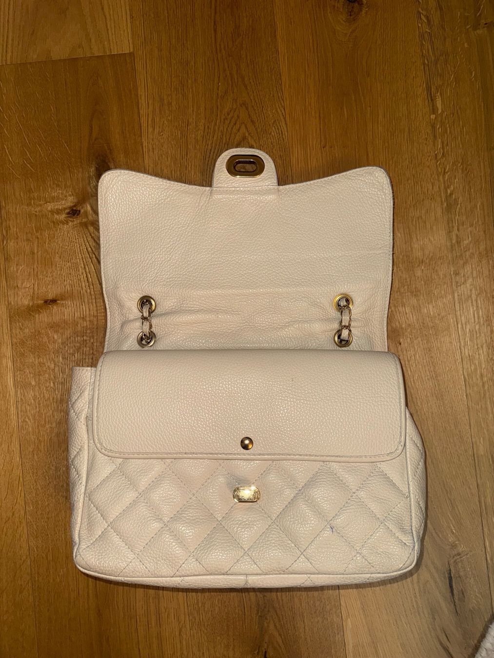 Borse da donna: Sac à main matelassé beige – Usato da St-Maurice venduto da Sandrinette123 3