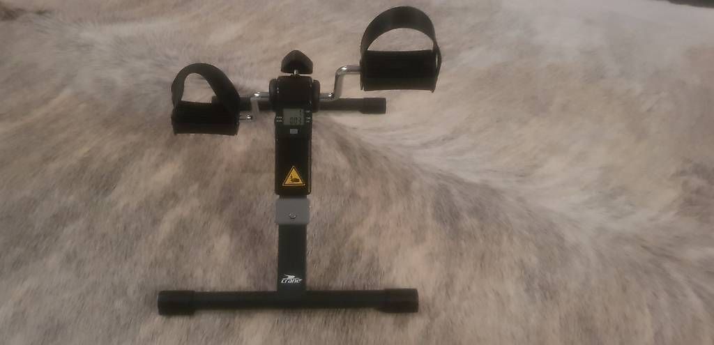 Hometrainer: Senioren Arm- und Beintrainer – Usato da Fruthwilen venduto da laura0209