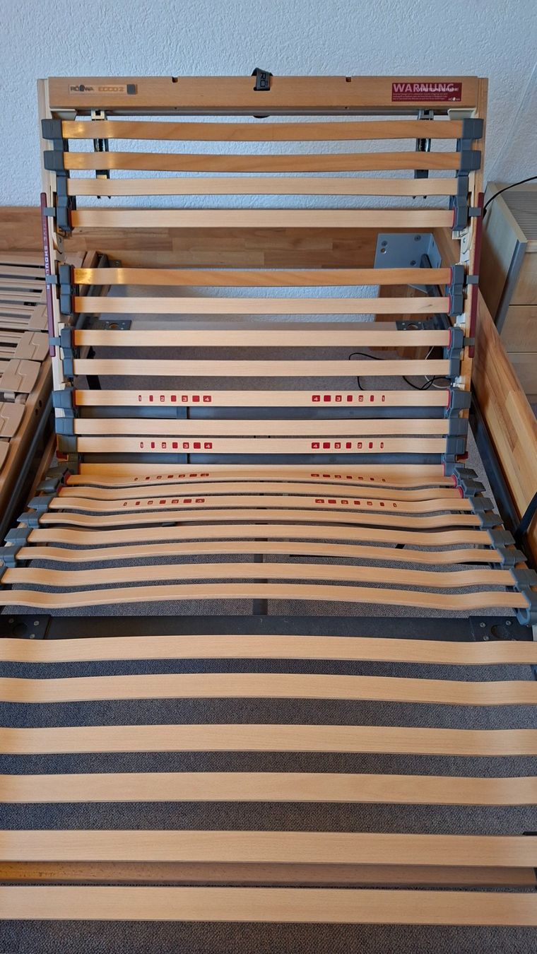 Letti: Doppelbett aus Holz – Usato da Wiesendangen venduto da sgr_lq7w 2