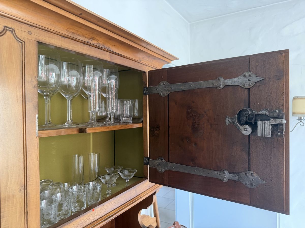 Credenze: Antiker Geschirrschrank - Buffet – Usato da Zürich venduto da CeFiVu 5