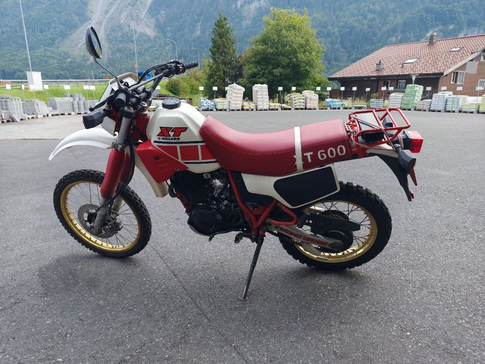 Yamaha Enduro: Yamaha XT 600 – Usato da Brienzwiler venduto da Nytt-och-Bytt