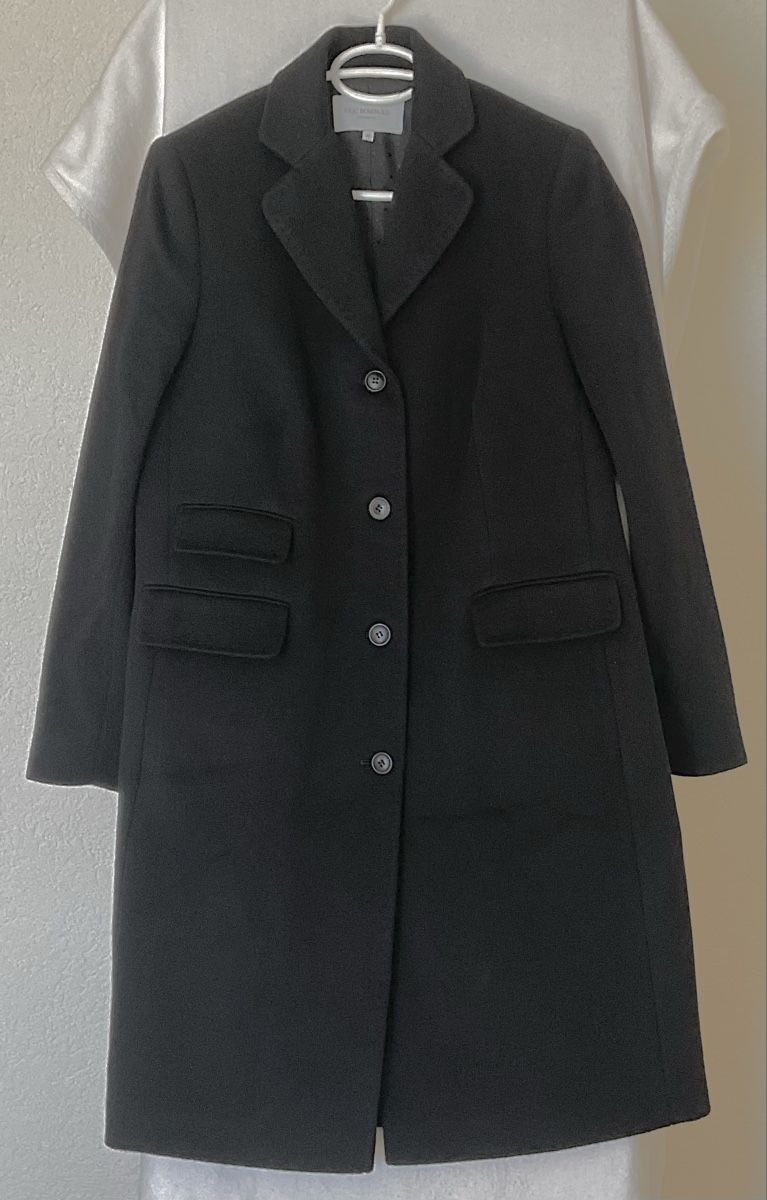 Cappotti: Eric Bompard manteau noir 100% cachemire – Usato da Corseaux venduto da Mililaforet75