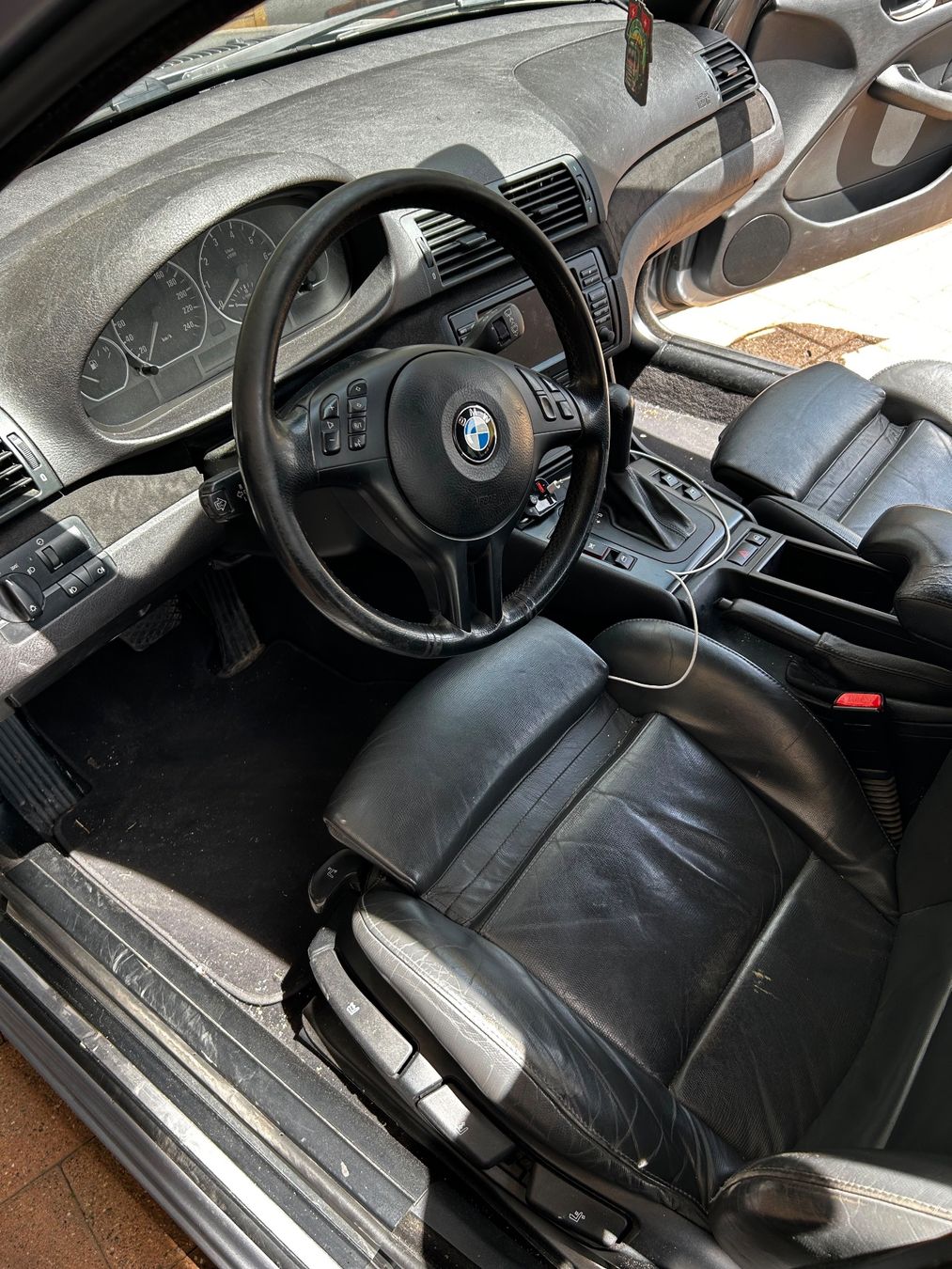 BMW Autos: BMW 325i Touring – Défectueux à Einsiedeln par 6007markus 4