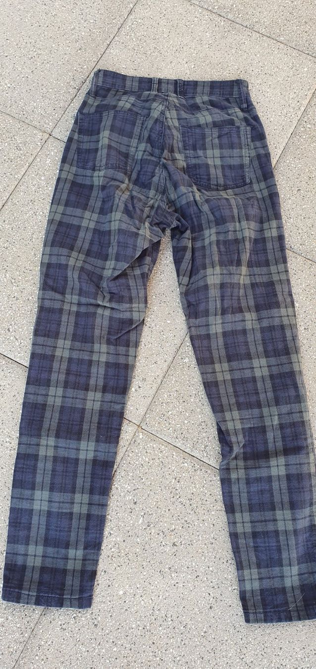 Pantaloni: Pantalon femme S – Usato da Moutier venduto da mar_7nrw 2