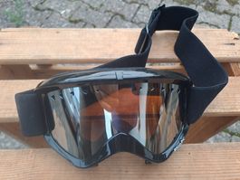 Anon Skibrille schwarz mit Ersatzglas,  guter Zustand