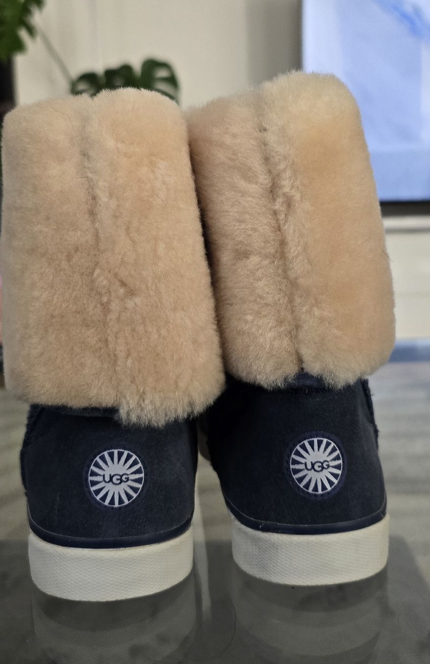 Ugg Scarpe da uomo: UGG Jeansstiefel Gr.37, neu, NP 200CHF – Nuovo (secondo la descrizione) da Baden venduto da Olie7 2