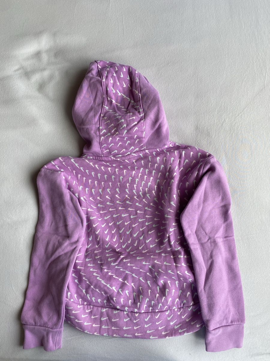 Nike Maglioni & Felpe: Nike Pullover / XS / 122-128 – Usato da Kleinandelfingen venduto da lau_10 1