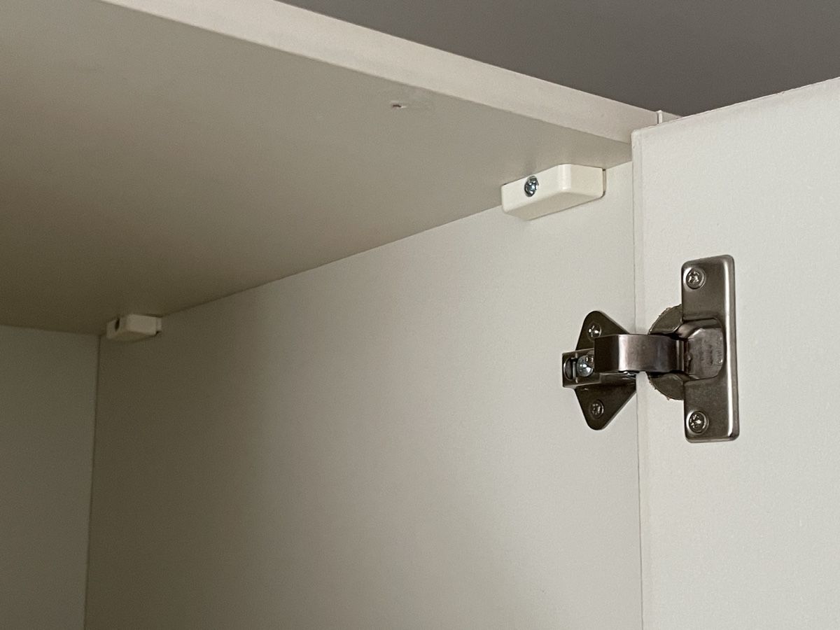Armadi: Wandschrank – Usato da Arlesheim venduto da ren_5d2b 4