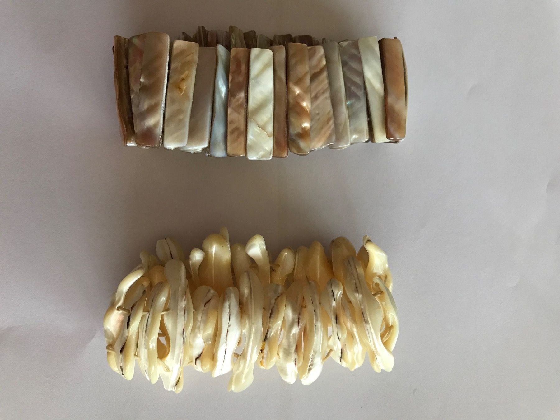 Bracciali & Braccialetti: Deux bracelets en abalone – Usato da Grimisuat venduto da eliseba88 1