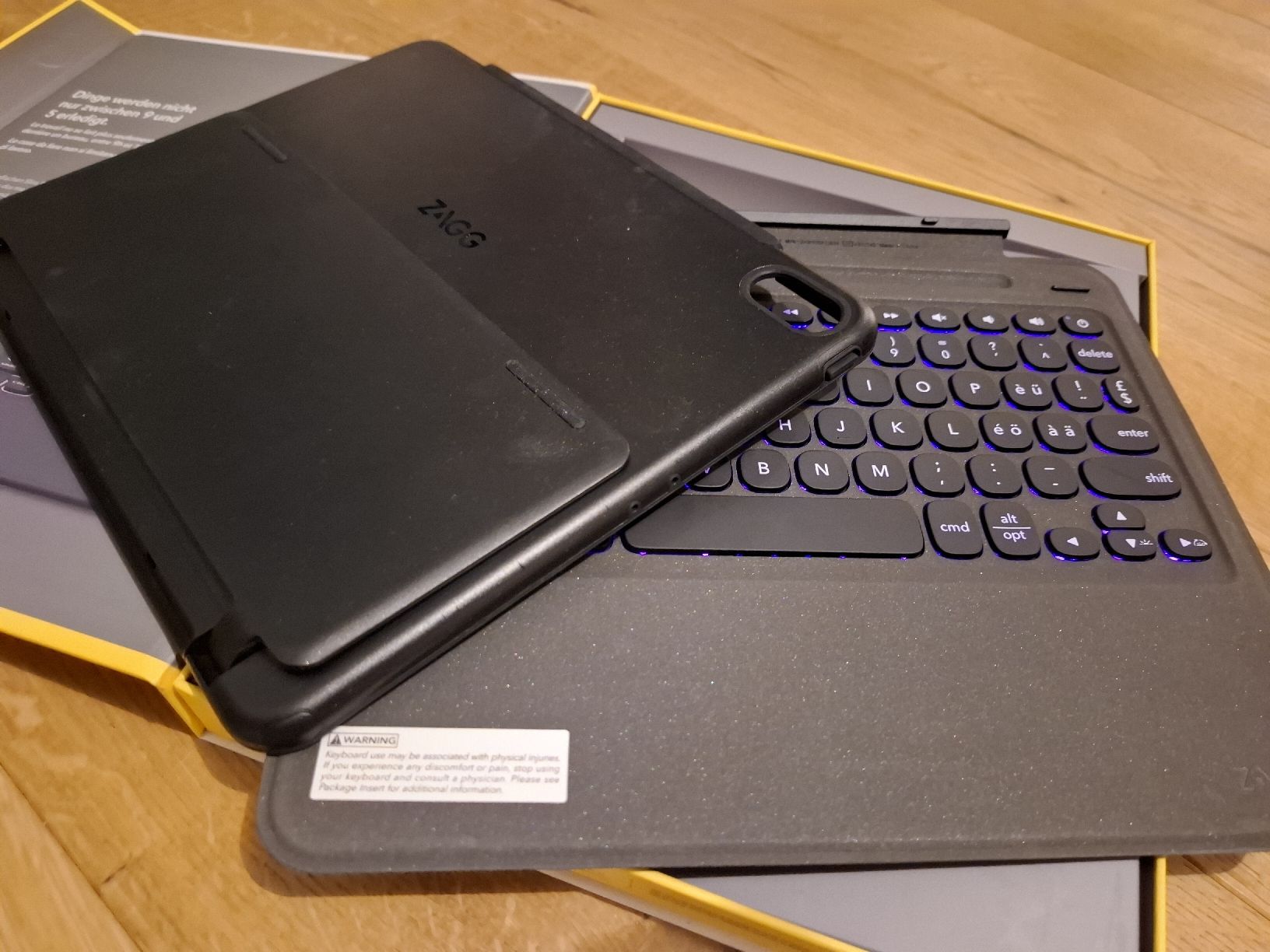 Tastiere: Zagg Slim book go - 11-inch iPad Pro – Usato da Escholzmatt venduto da Michael__1 4