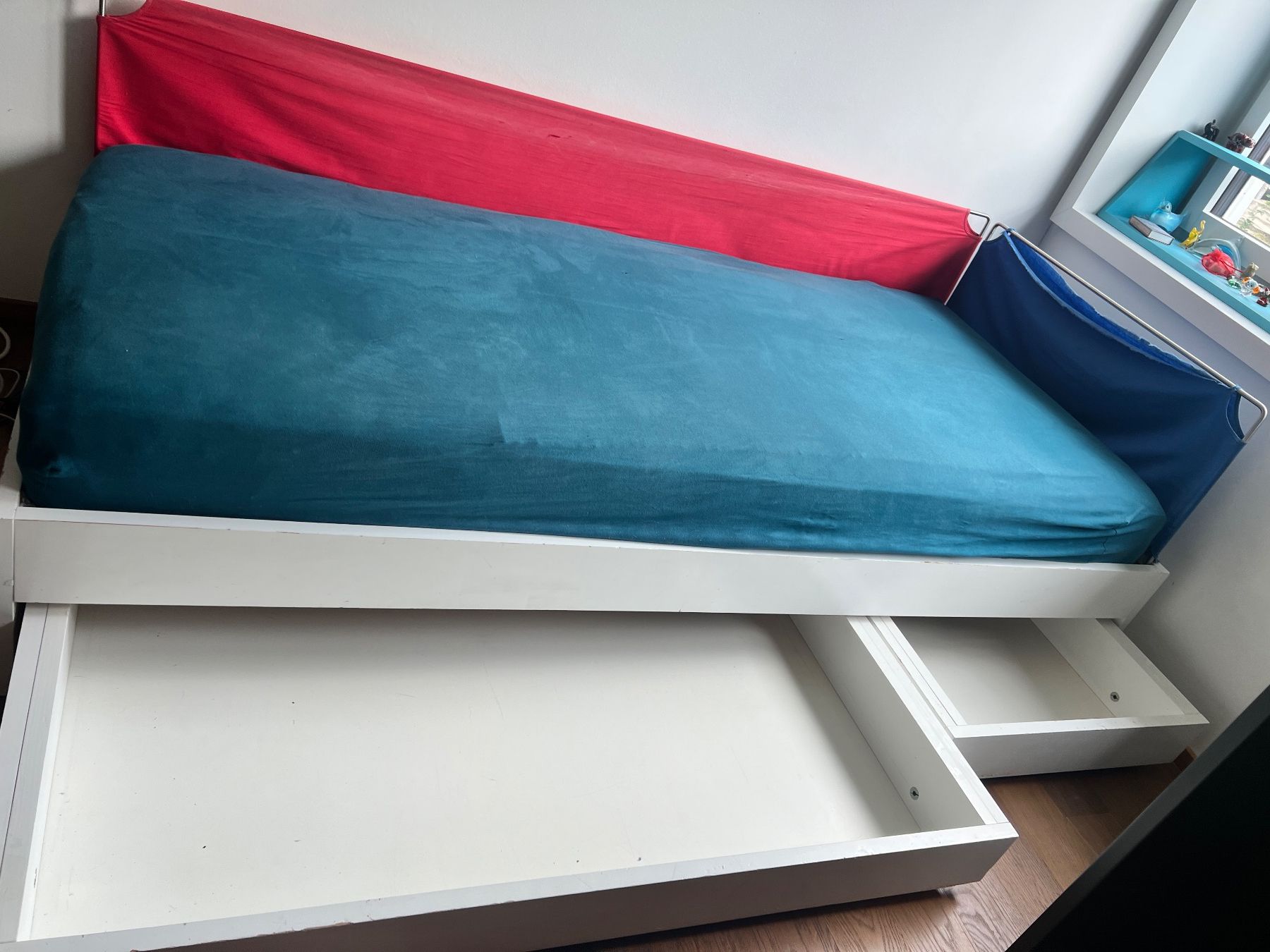 Letti: Bett 90x200 cm – Usato da Zürich venduto da eve_q7jz