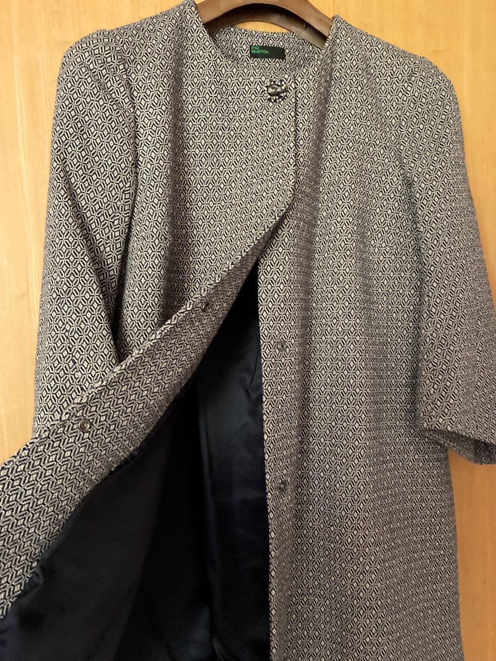Benetton Mäntel: Benetton kurzer Mantel schwarz grau – Neu (gemäss Beschreibung) aus Luzern von Sommer_26