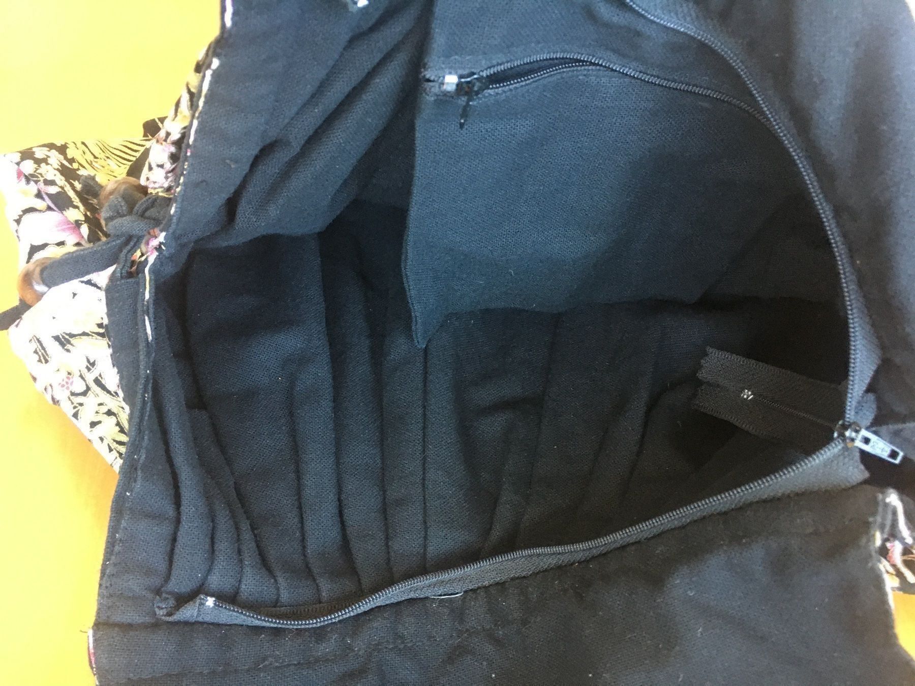 Borse da donna: Baumwolltasche mit Blumenmuster – Usato da Zürich venduto da ehupp 4