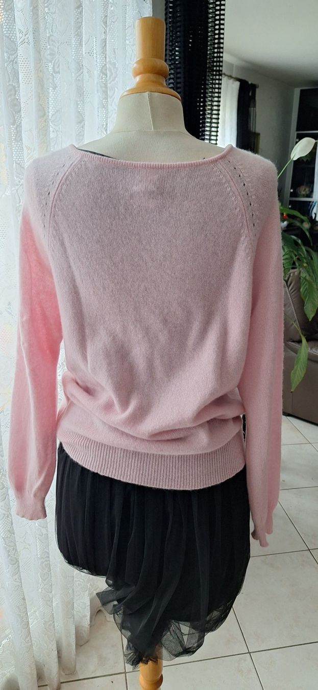 Pullover & Sweatshirts: Pull rose cachemire M – Gebraucht aus St-Triphon von Jldr0 2