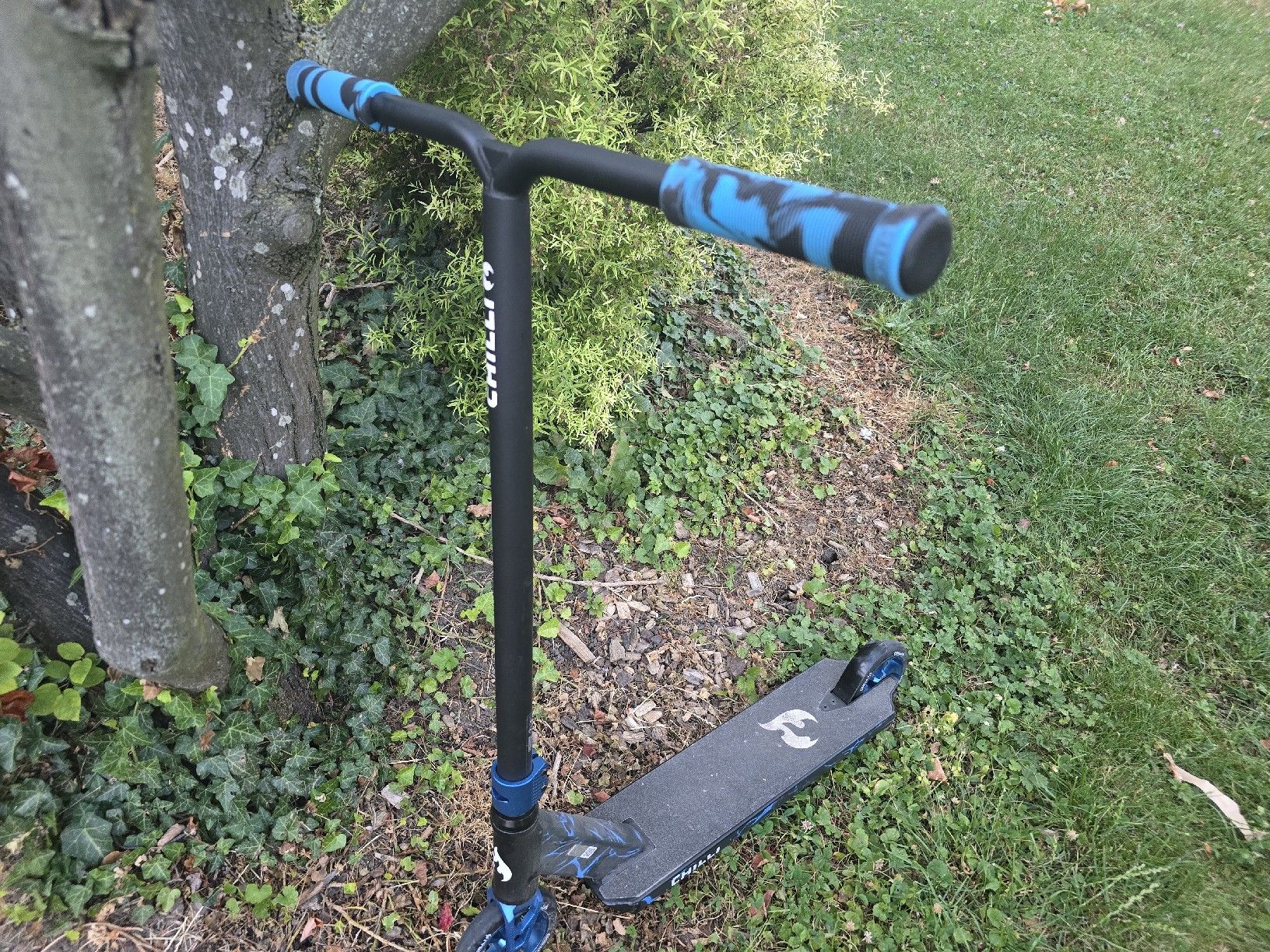 Scooters: SCOOTER - Wahrscheinlich Stuntscooter CHILLI Pro 2-3-4  – D'occasion à Muttenz par lan_jt96