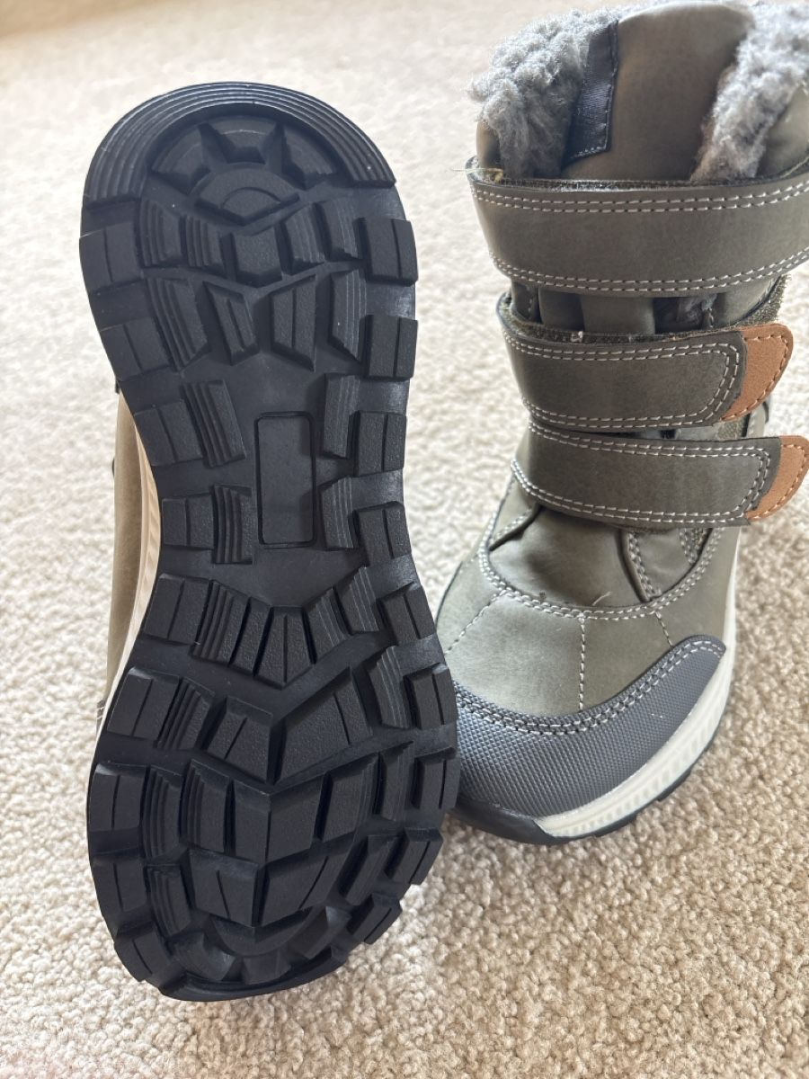 Dosenbach Scarpe per ragazzi: Bottes de neige neuves T.32 – Nuovo (secondo la descrizione) da Villars-Bramard venduto da dadesc 1