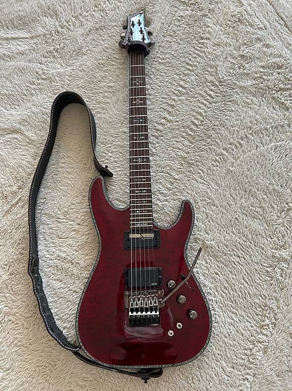 Schecter Strumenti musicali: Schecter Hellraiser FRS  neuwertig – Usato da Affoltern am Albis venduto da and_5nsl
