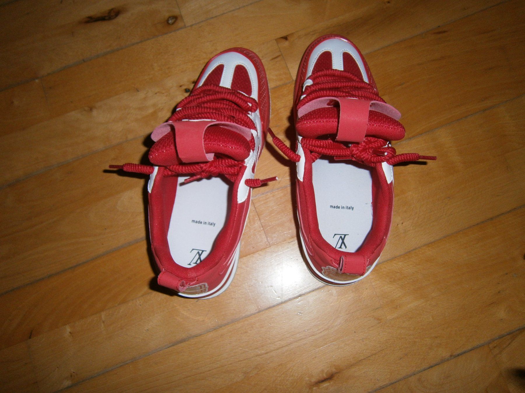 Louis Vuitton Scarpe da uomo: Louis Vuitton Skate- Sneaker – Nuovo (secondo la descrizione) da Glarus venduto da swimmy 3