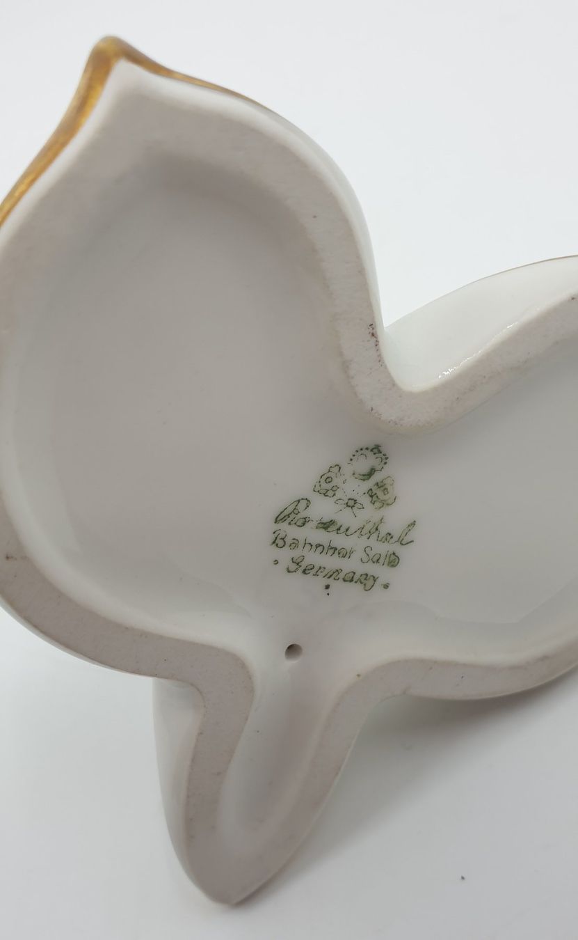 Rosenthal Statuette: Rosenthal Porzellan Objekt Vase – Usato da Emmen venduto da magelan 5