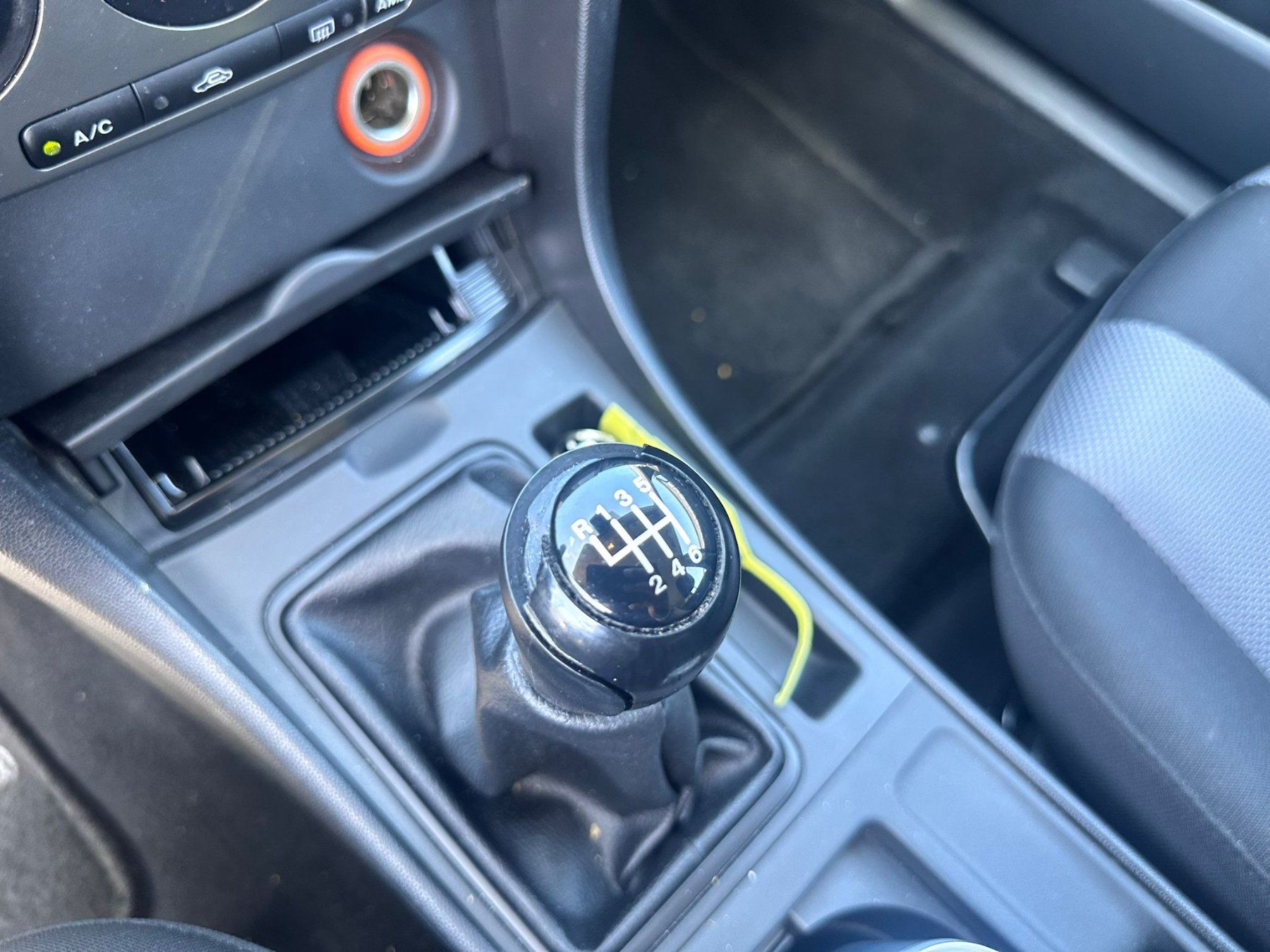 Mazda Autos: Mazda 3 2.0 Hatchback – D'occasion à Otelfingen par hof74 4