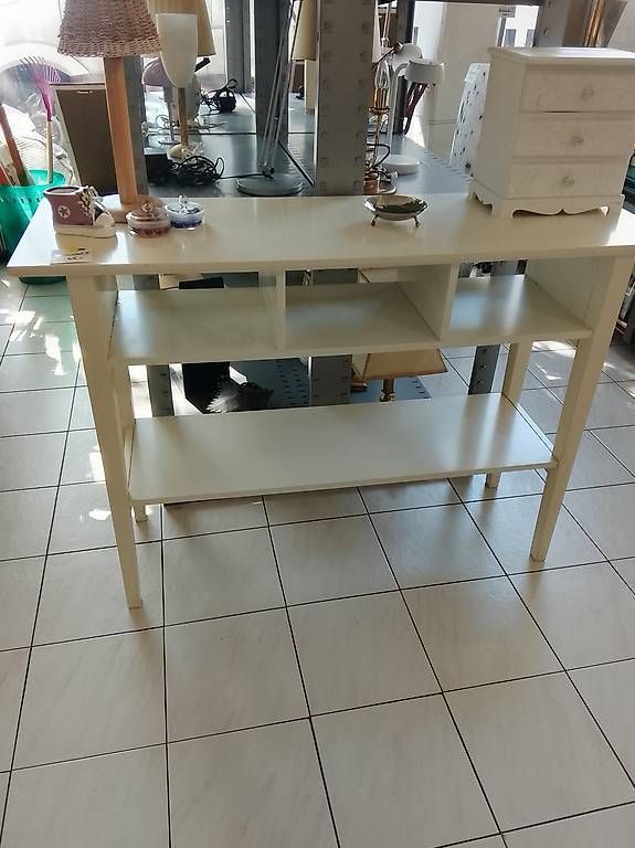 Kommoden: Zeitlose Konsole in Weiss – Gebraucht aus Neuhausen am Rheinfall von galleria13 1