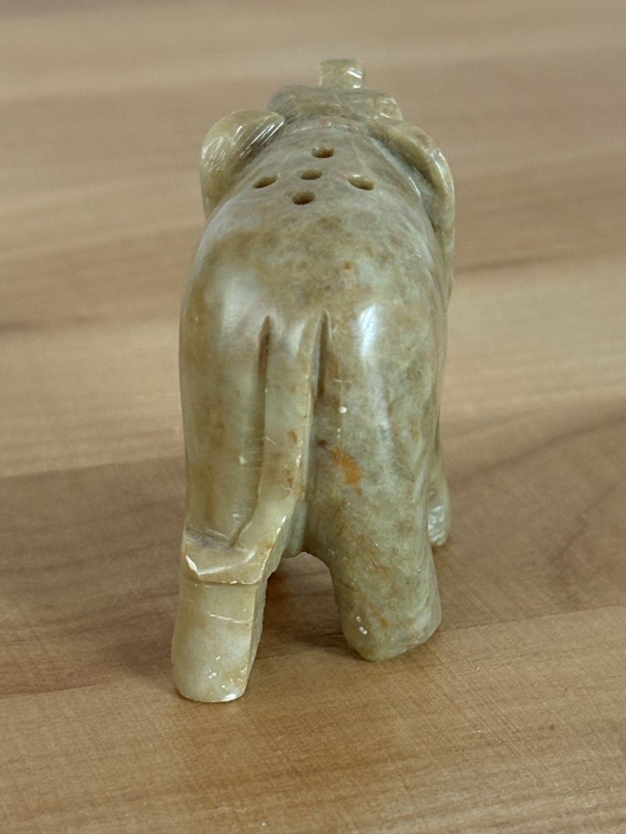 Alle Dekorationen: Räucherstäbli Halter / Elefant aus Stein – Neu (gemäss Beschreibung) aus Rümlang von SchumBru10 2