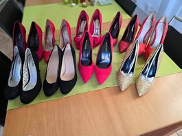 High Heels Grösse 39 - 9 Stück