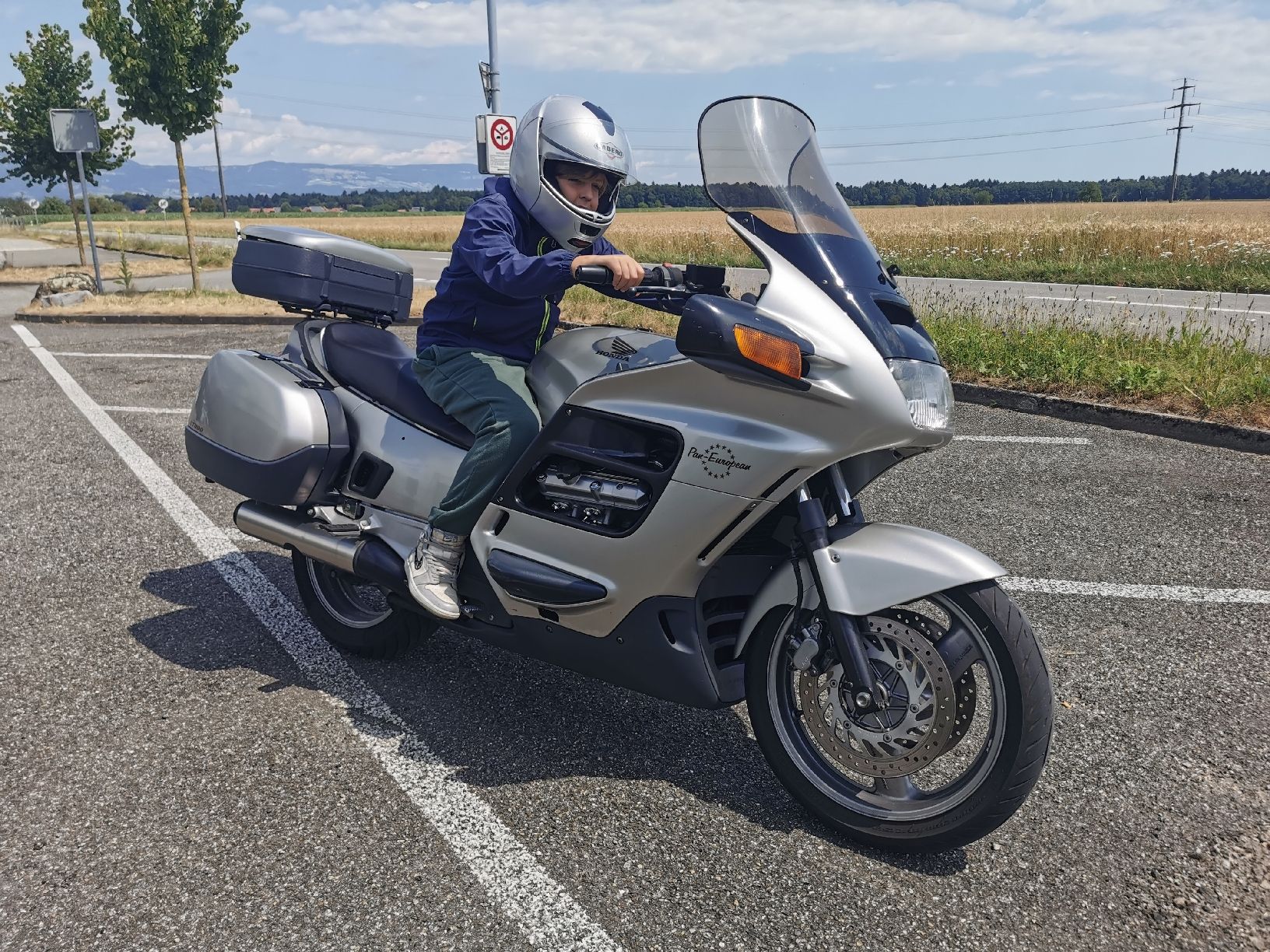 Honda Touring: Pan 1100er – Usato da Gerlafingen venduto da Oelprinz 1