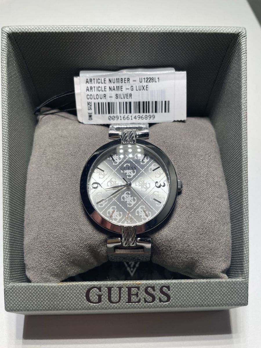 Guess Orologi: Neue Guess Uhr – Nuovo (secondo la descrizione) da Therwil venduto da YA-8