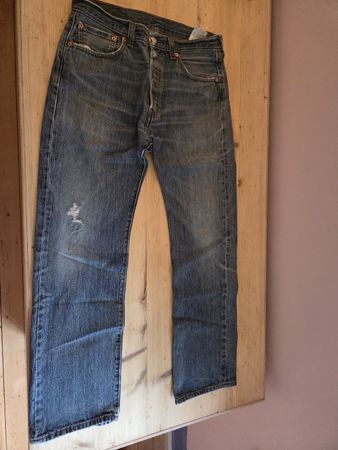 levis 501 jeans