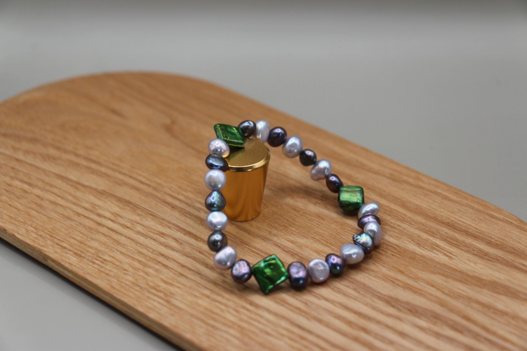 Bracciali & Braccialetti: Armband aus echten Süsswasser Perlen – Nuovo e nell'imballaggio originale da Luzern venduto da jul_bn7b 1